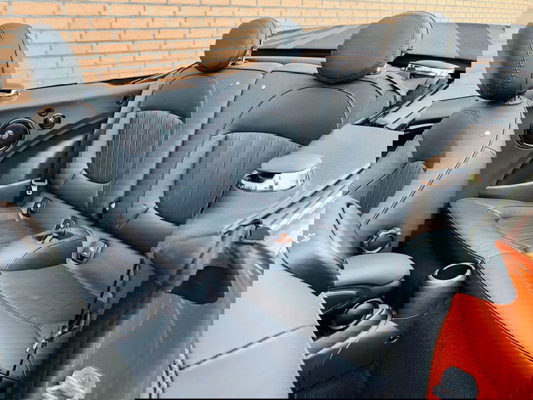 MINI Cabrio