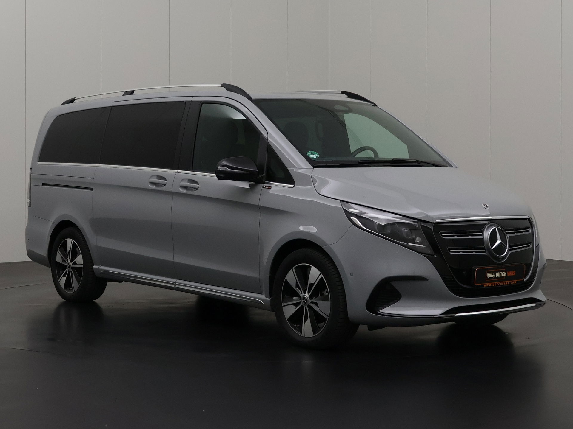 Foto van Mercedes-Benz EQV