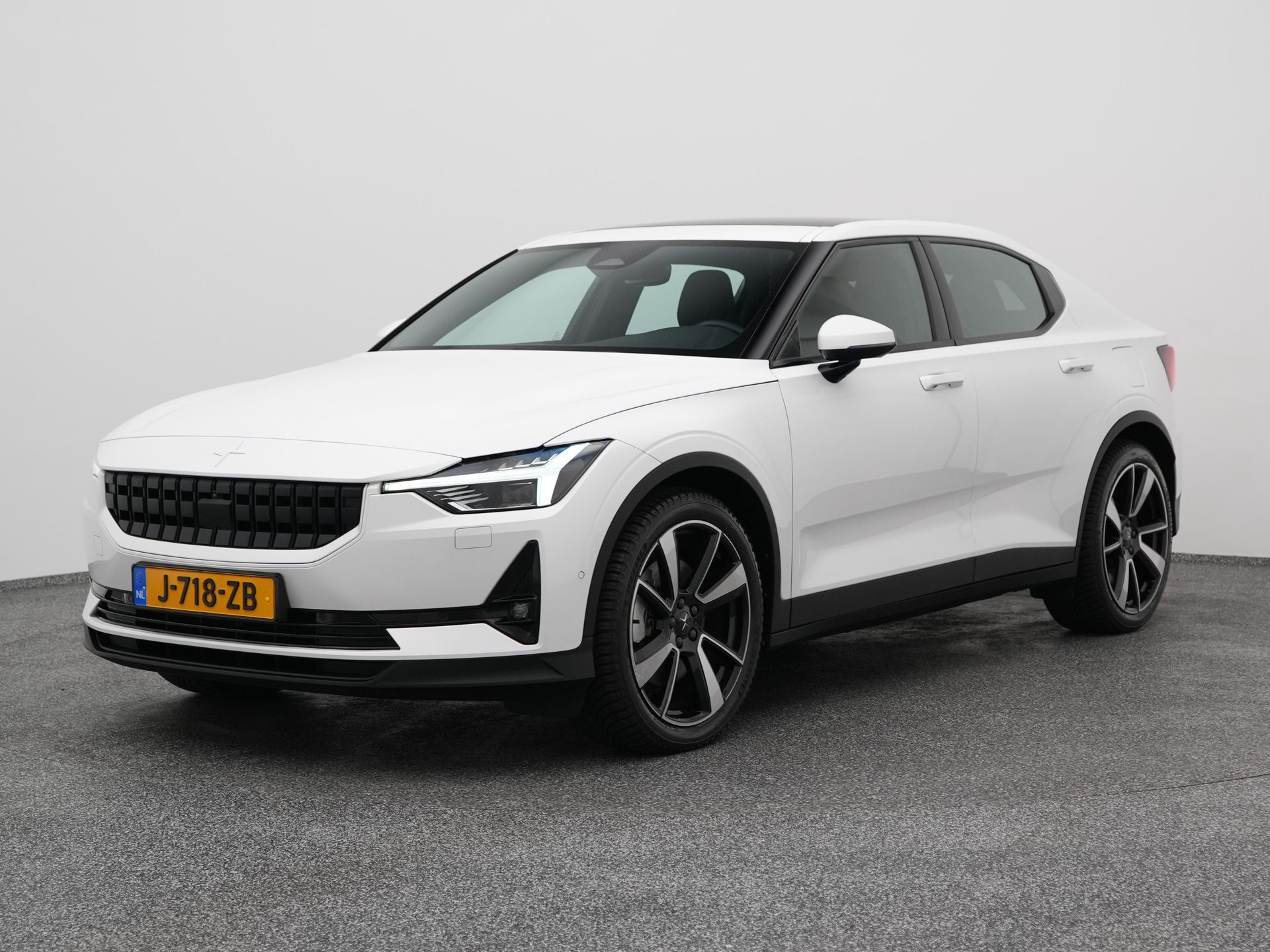 Foto van Polestar 2