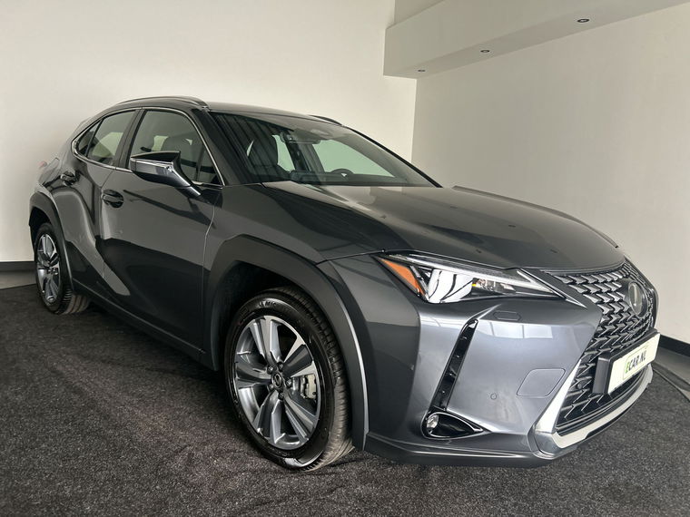 Foto van Lexus UX