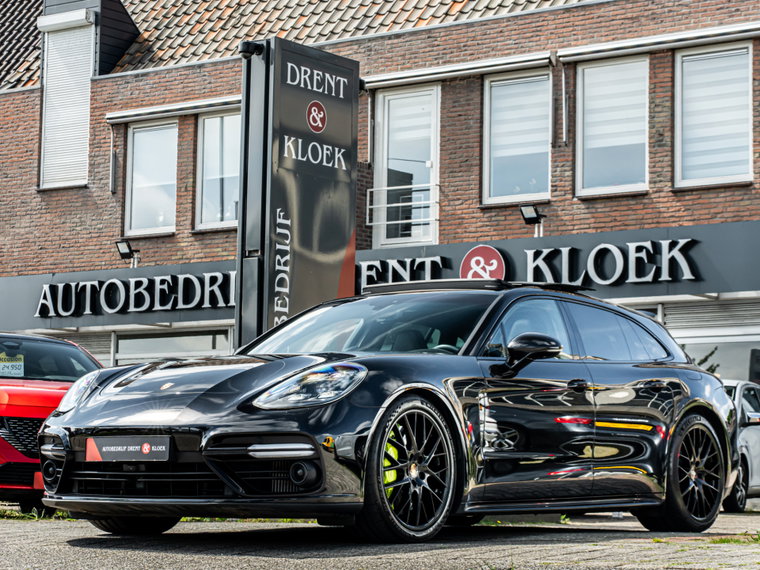 Porsche Panamera foto 1