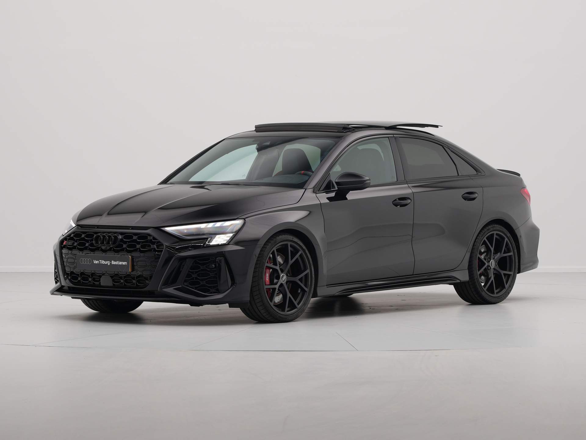 Foto van Audi RS3 Limousine
