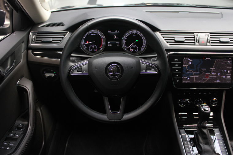 Škoda Superb