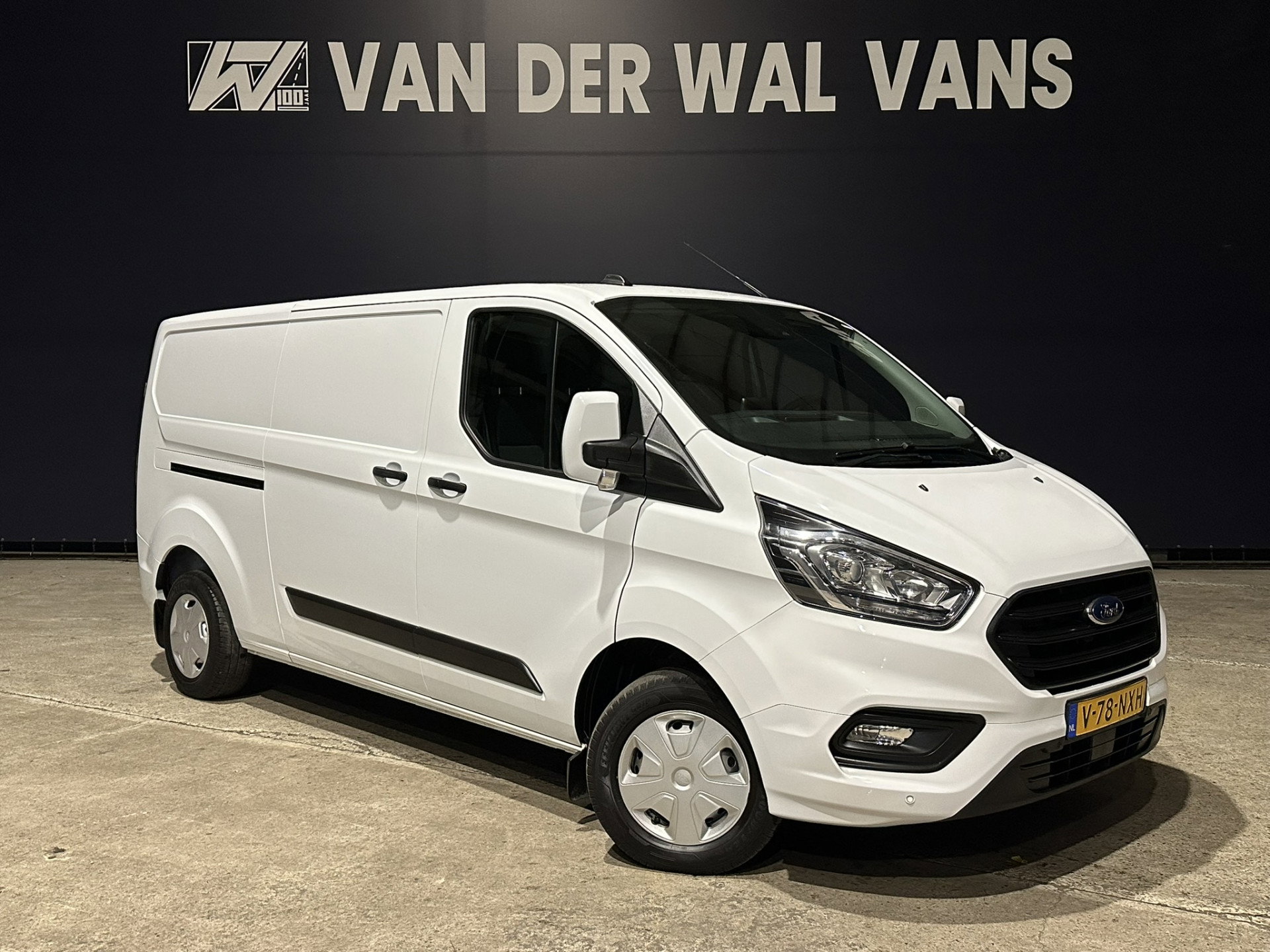 Ford Transit Custom 2.0 TDCI L2H1 Euro6 Airco | Camera | Navigatie | LED | Apple Carplay | Cruisecontrol