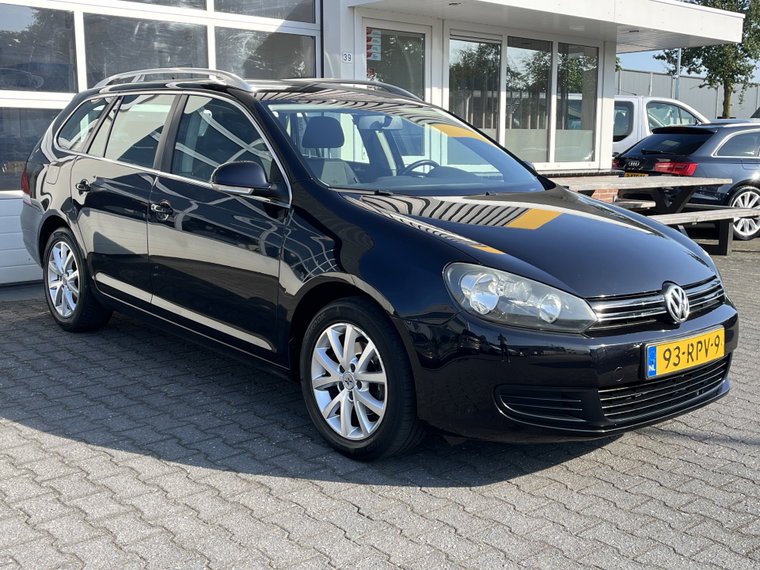 Volkswagen Golf foto 1