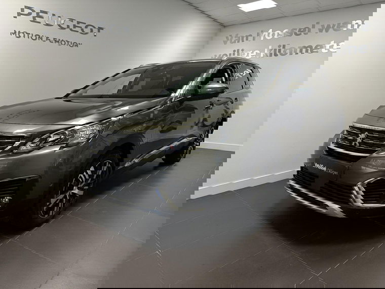 Foto van Peugeot 5008