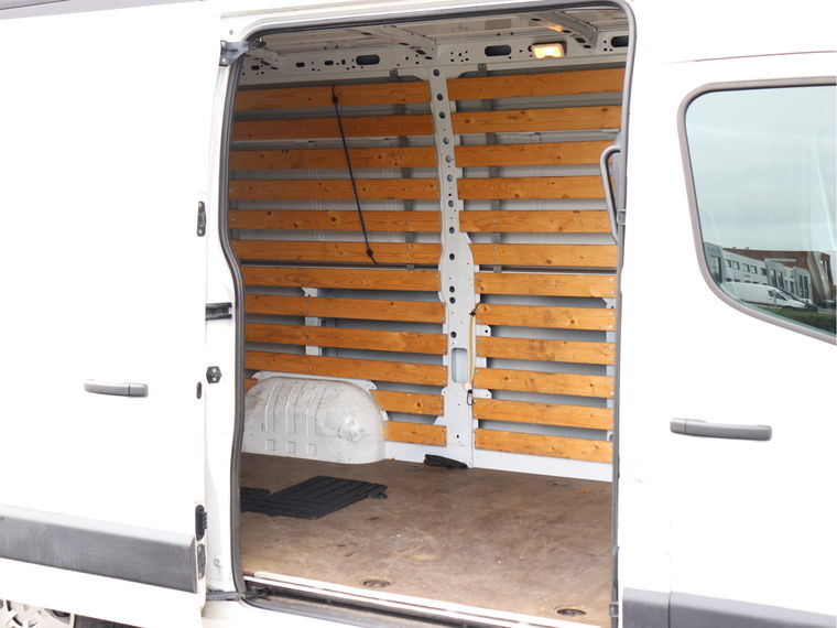 Nissan Interstar