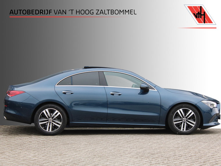 Mercedes-Benz CLA foto 1