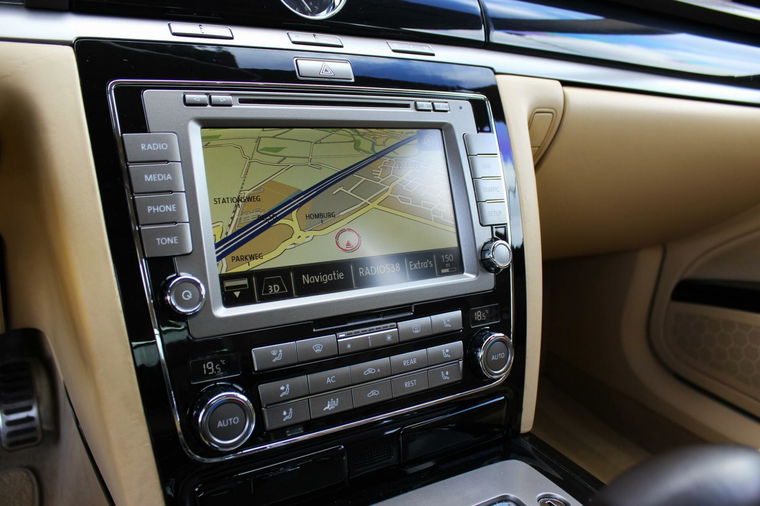Volkswagen Phaeton