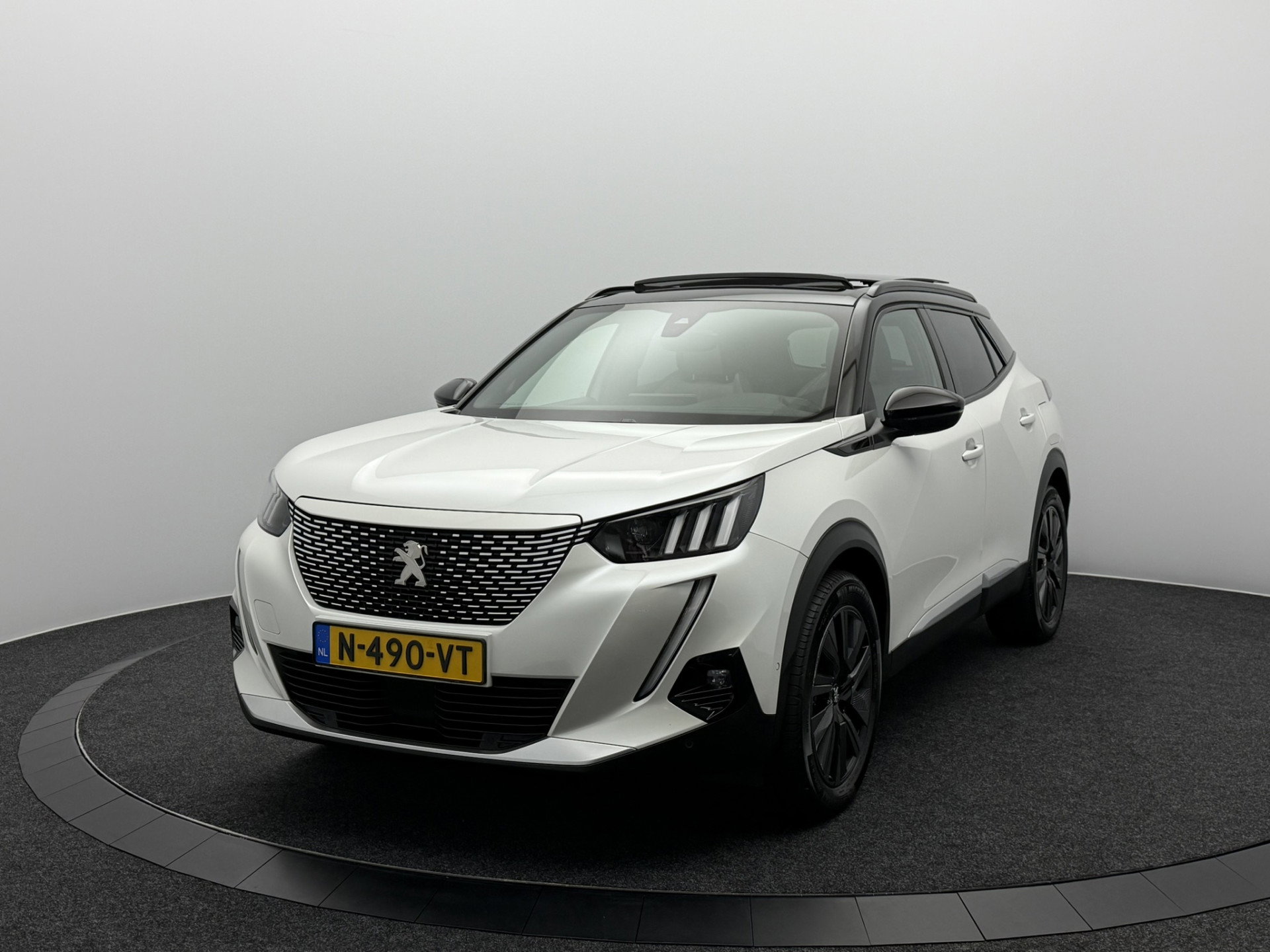Foto van Peugeot e-2008