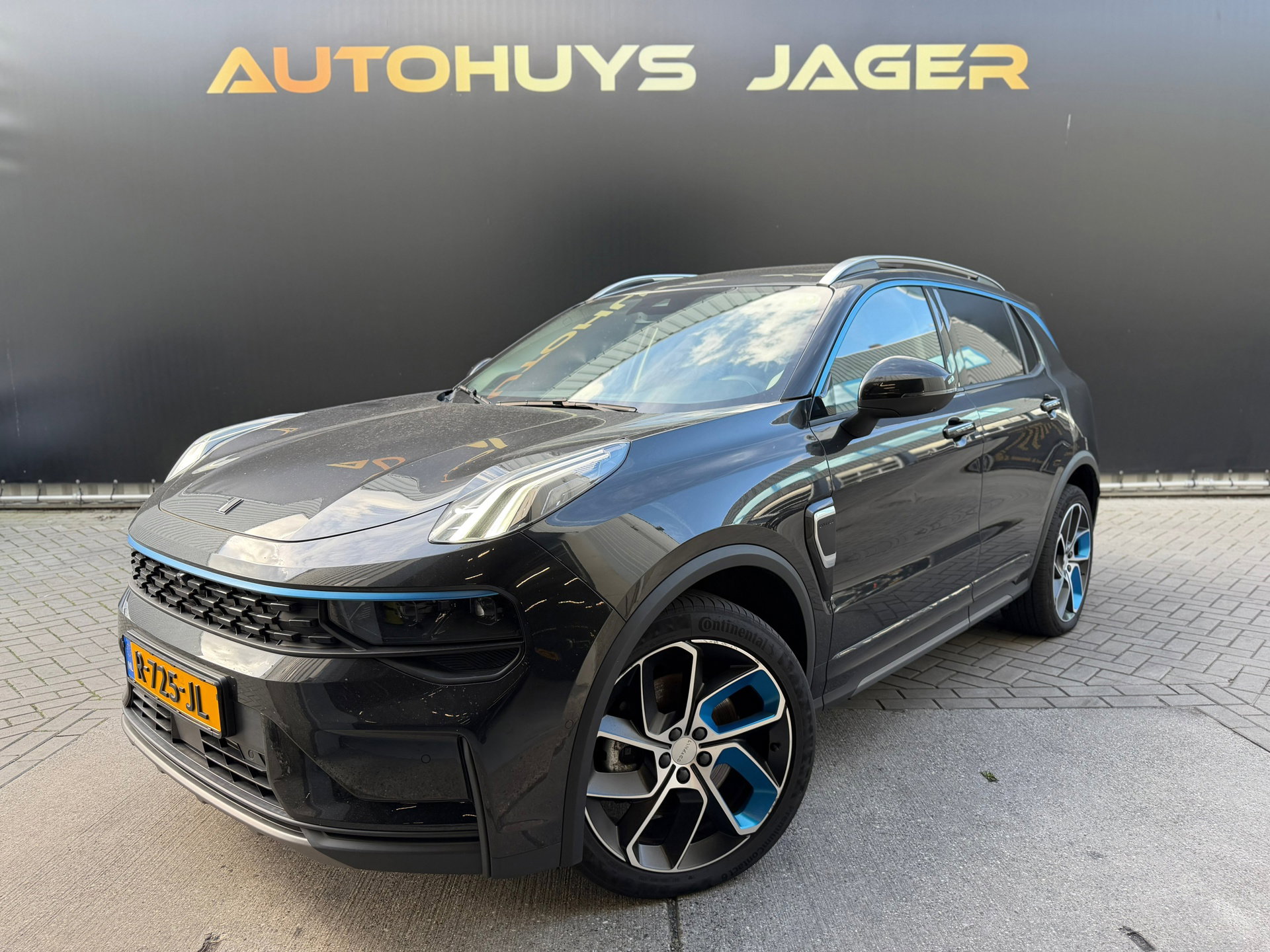 Foto van Lynk & Co 01
