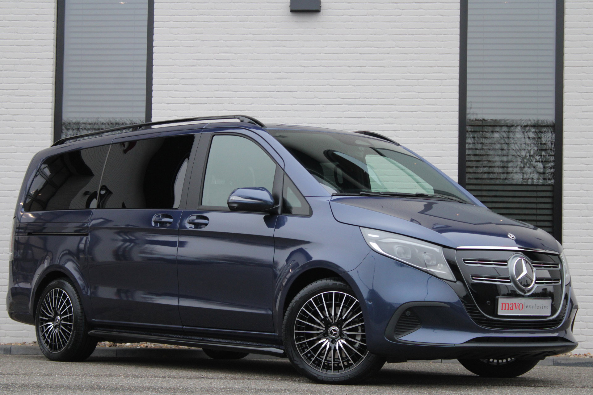 Foto van Mercedes-Benz EQV