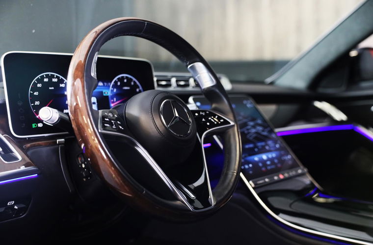 Mercedes-Benz S-Klasse