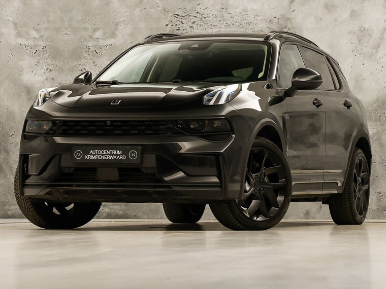 Lynk & Co 01 foto 1