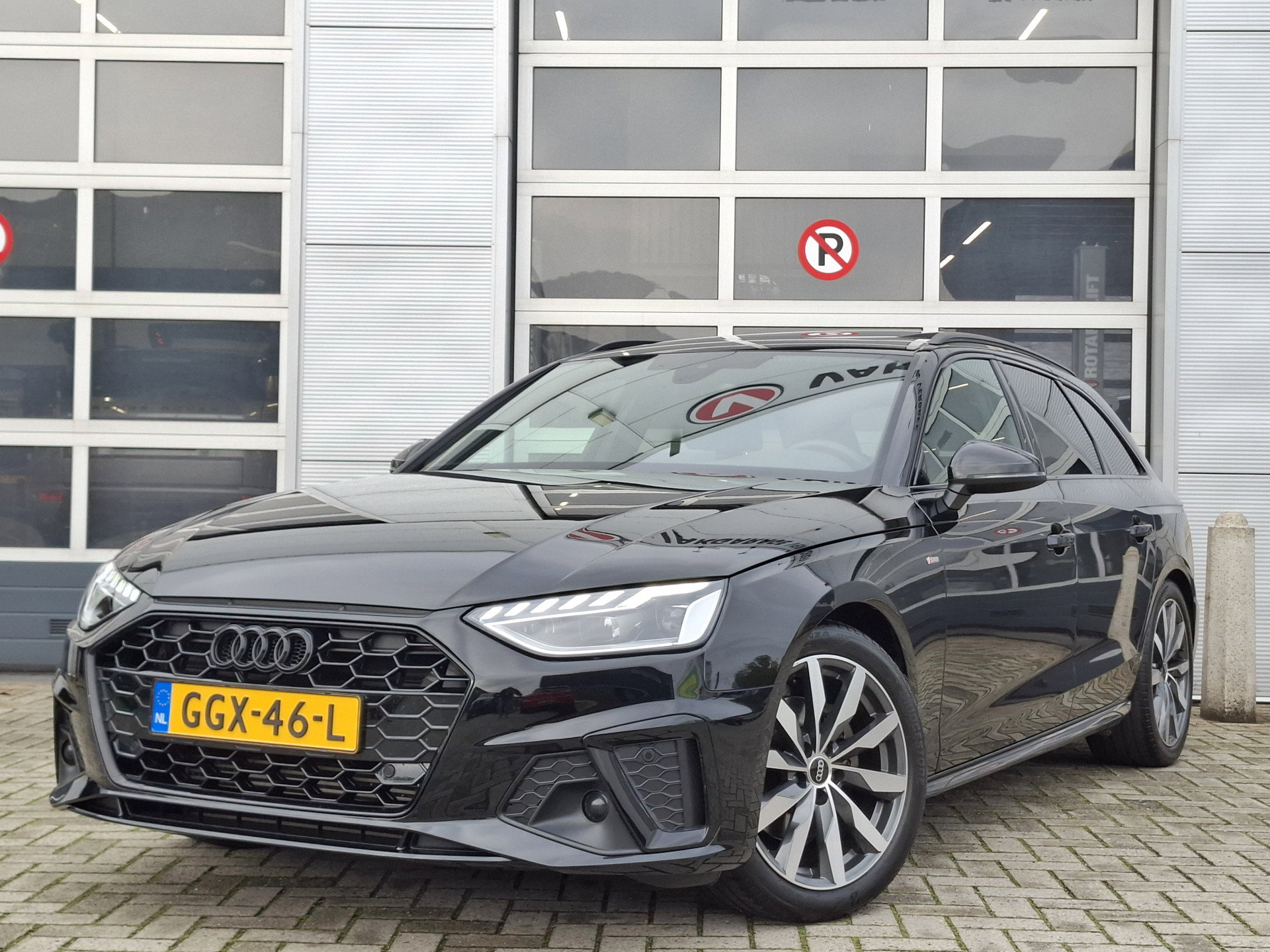 Foto van Audi A4