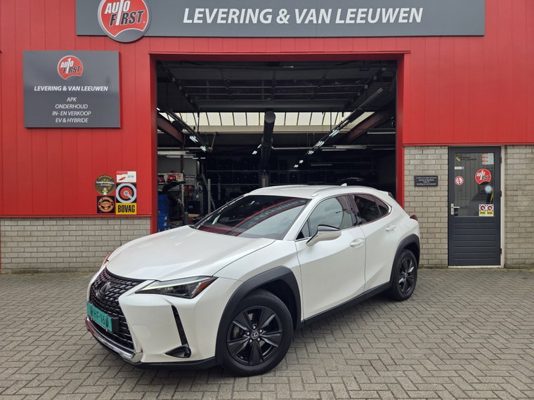 Foto van Lexus UX