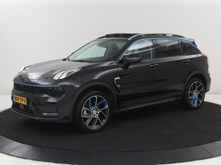 Lynk & Co 01