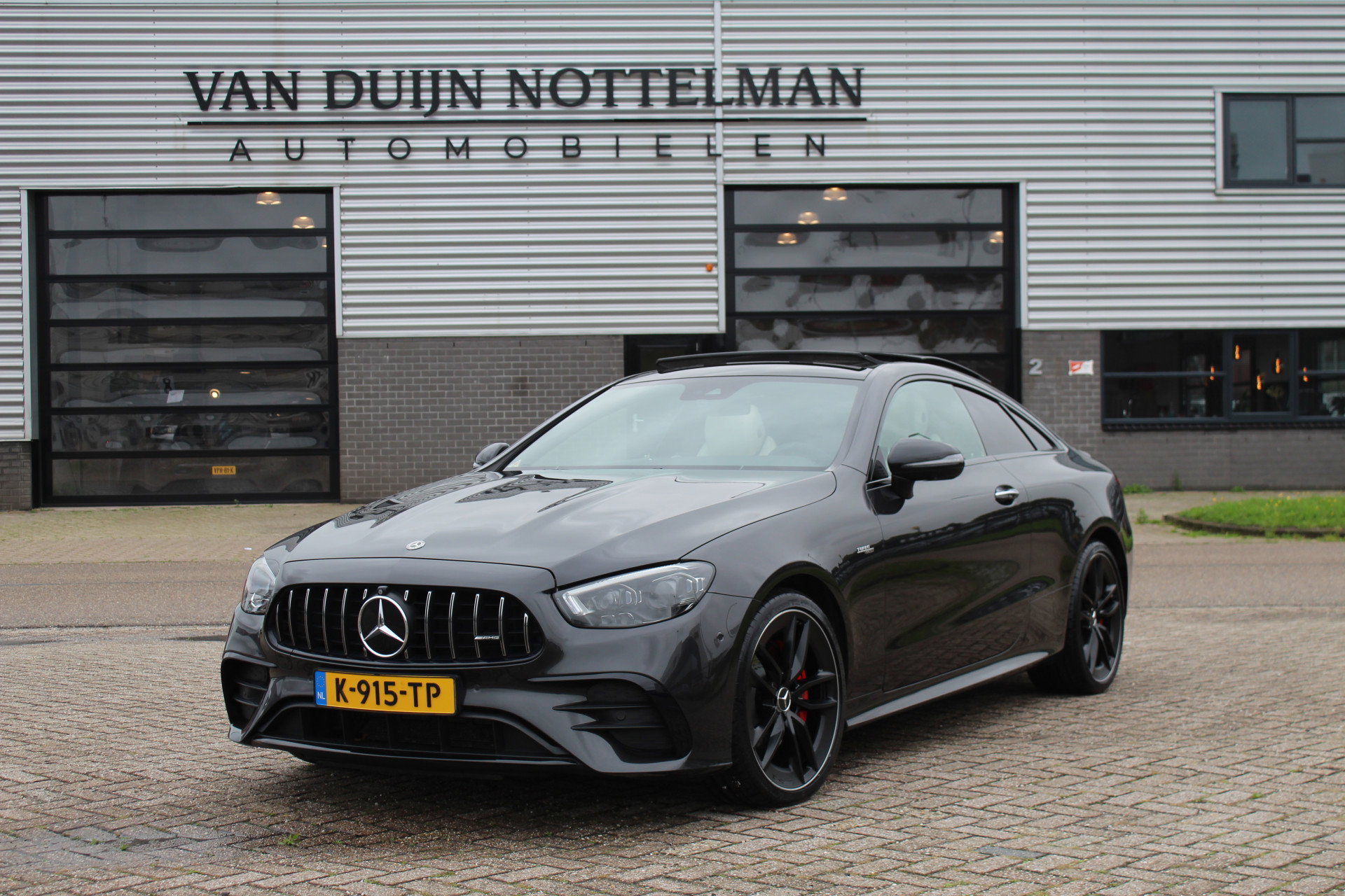 Foto van Mercedes-Benz E-Klasse