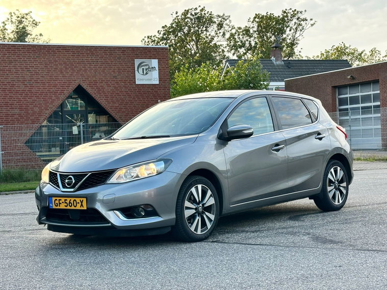 Nissan Pulsar foto 1