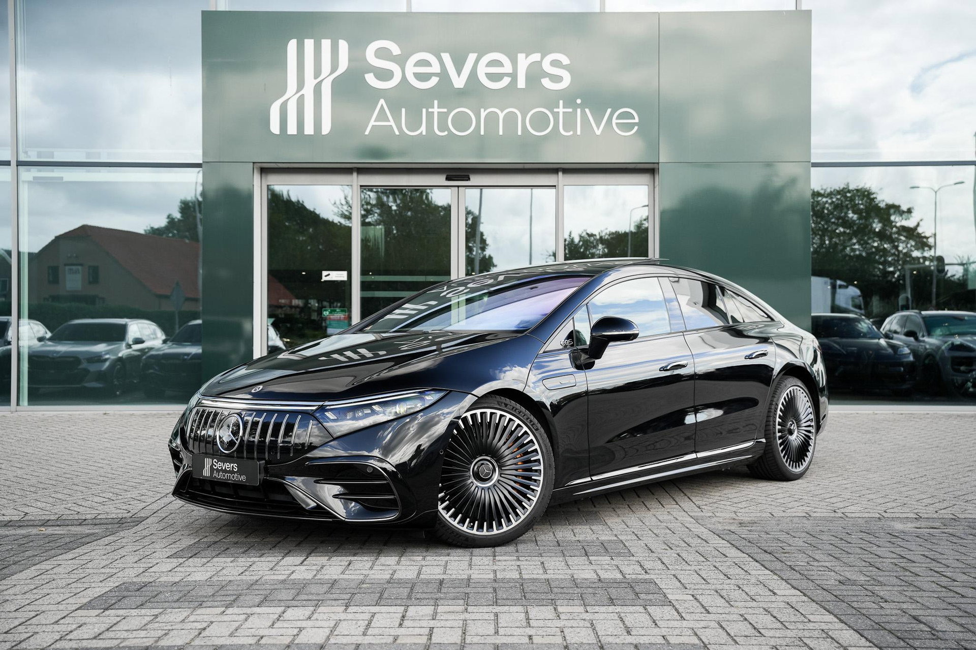 Foto van Mercedes-Benz EQS