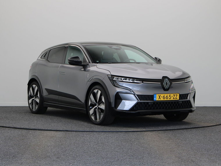 Renault Megane E-Tech foto 1