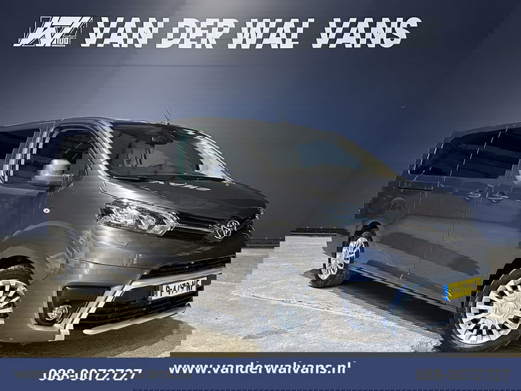 Foto van Toyota Proace Shuttle