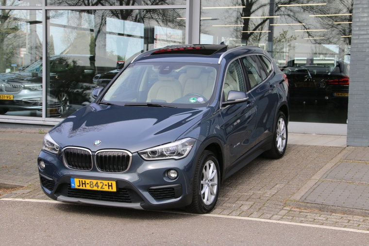 Foto van BMW X1
