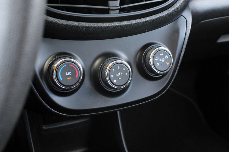 Opel KARL