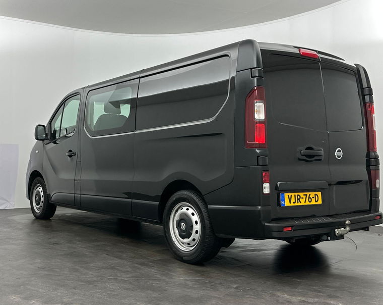 Nissan NV300