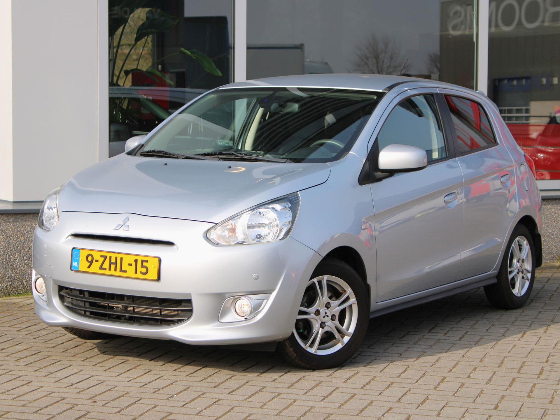 Foto van Mitsubishi Space Star