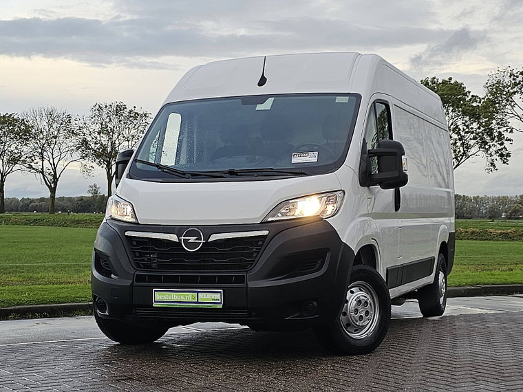 Foto van Opel Movano