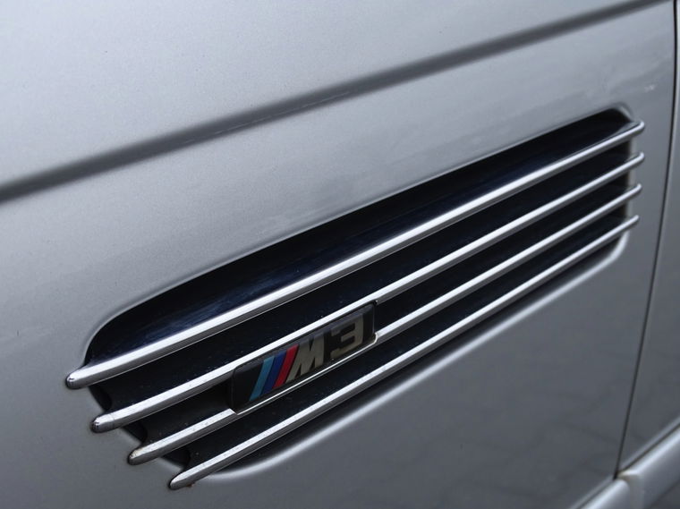 BMW 3-SERIE coupe