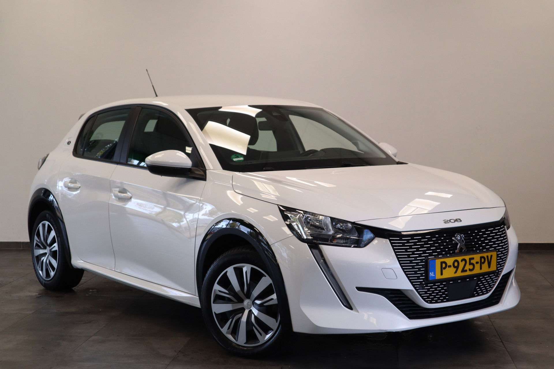 Foto van Peugeot e-208