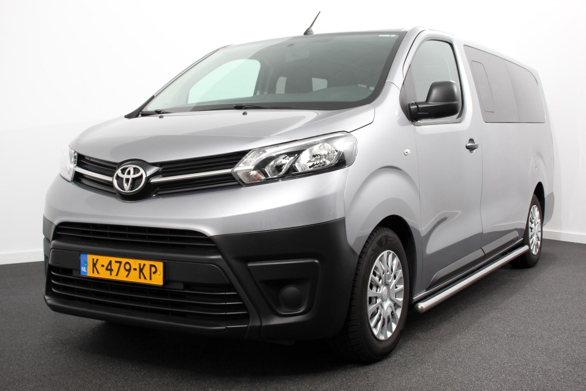 Foto van Toyota Proace Shuttle