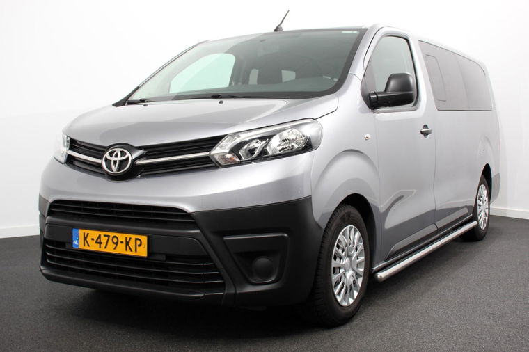 Toyota Proace Shuttle