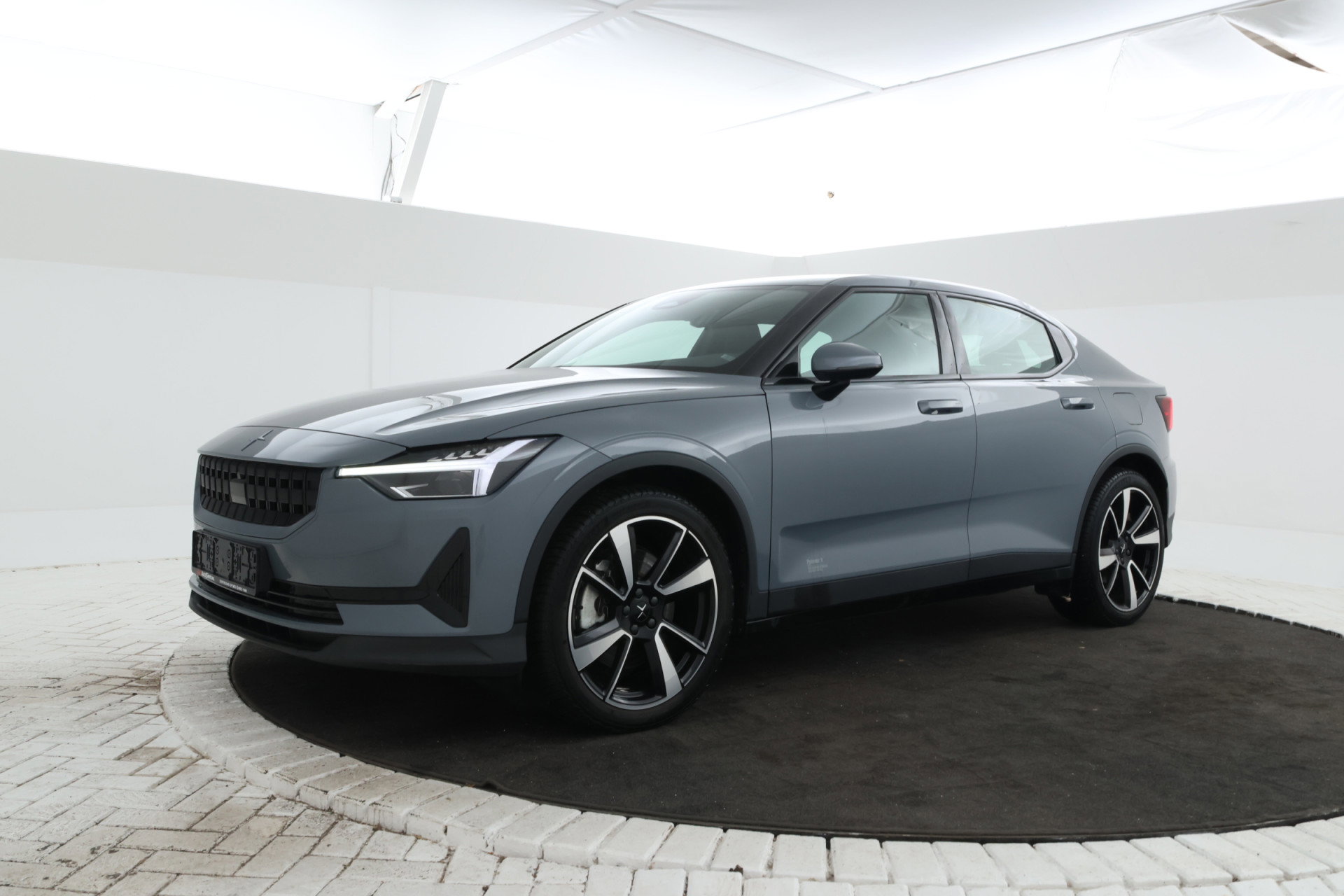 Foto van Polestar 2