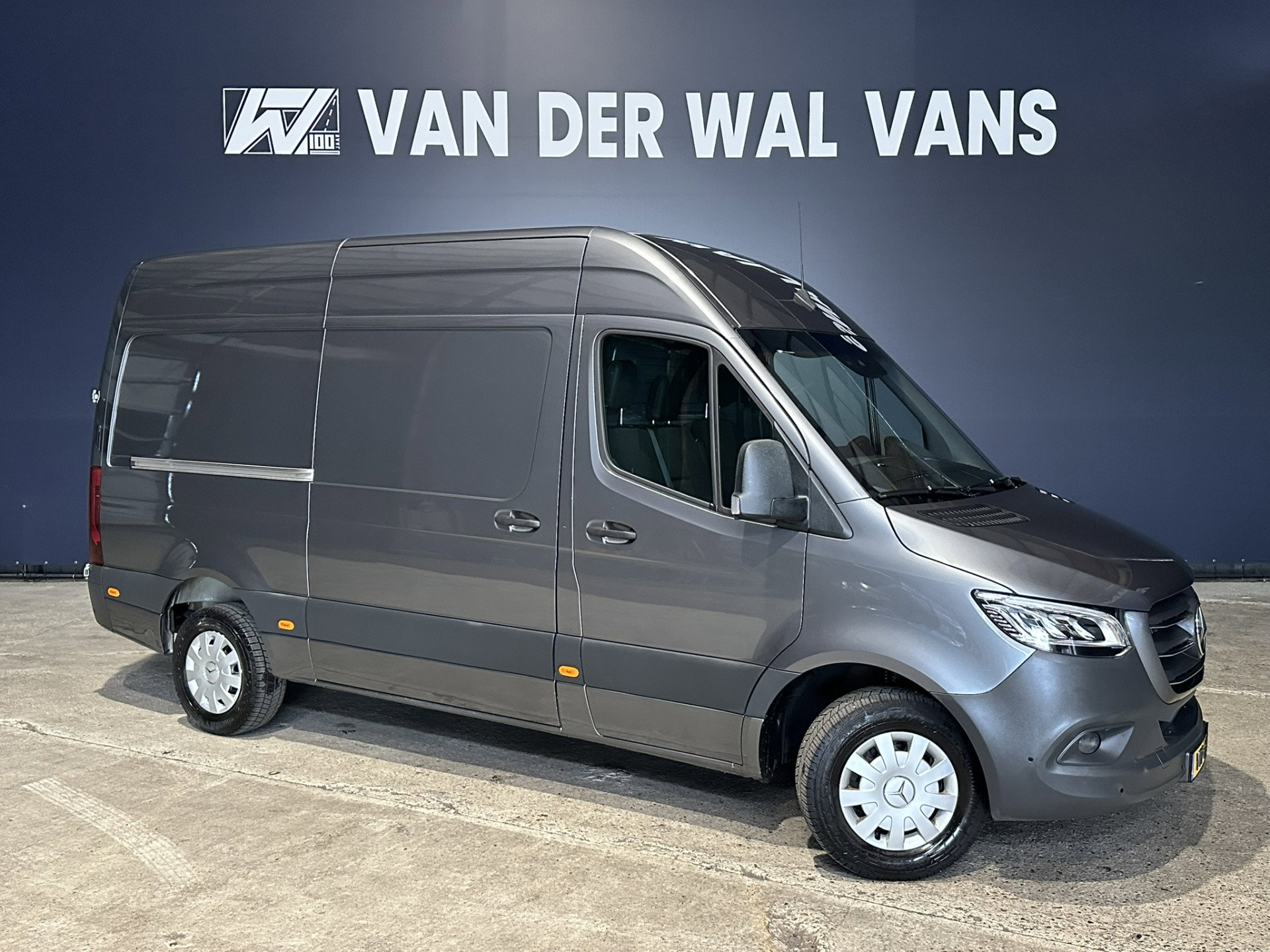 Mercedes-Benz Sprinter 315 CDI 150pk 9G-Tronic 3500kg Trekhaak L2H2 Euro6 Airco | Camera | Navigatie | MBUX | LED | Apple Carplay