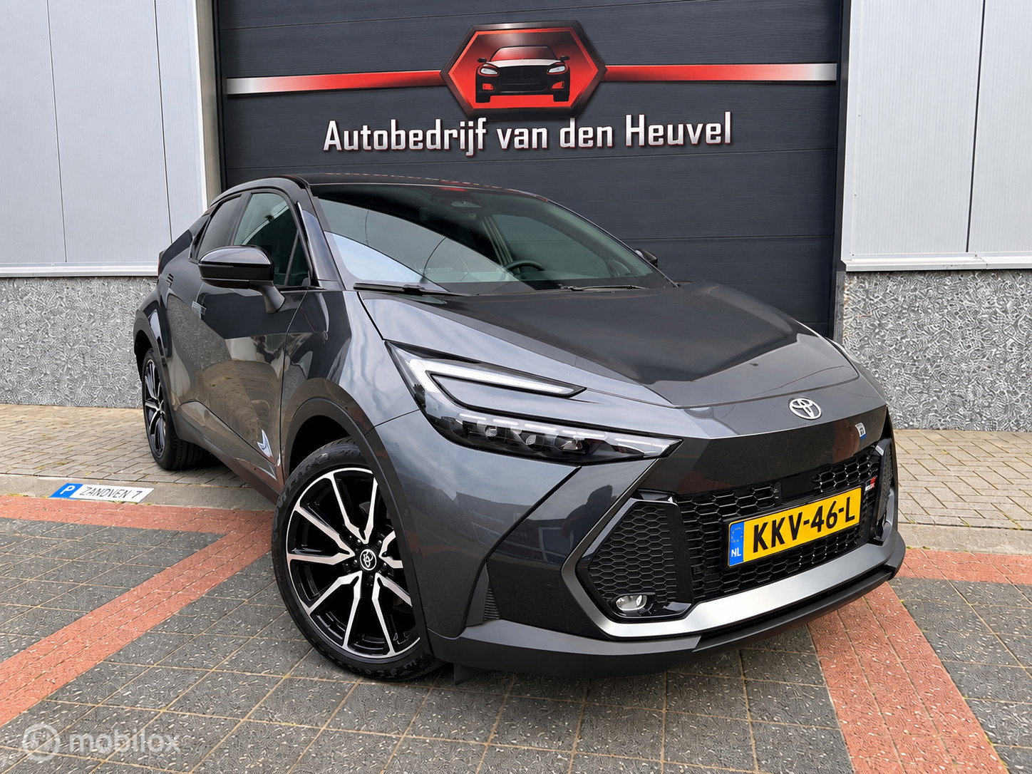 Foto van Toyota C-HR
