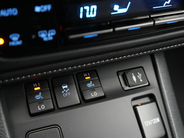 Toyota Auris Touring Sports