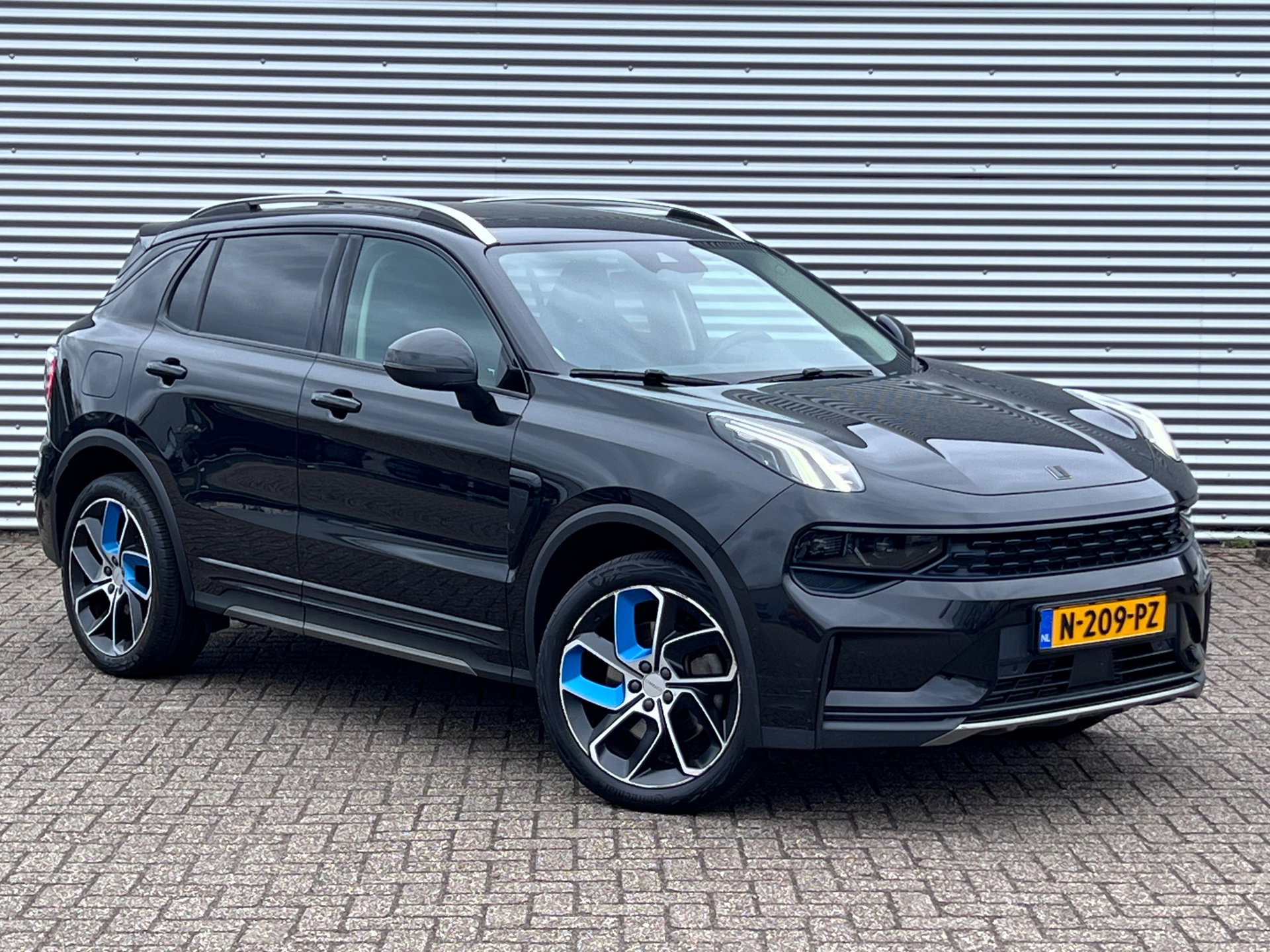 Foto van Lynk & Co 01