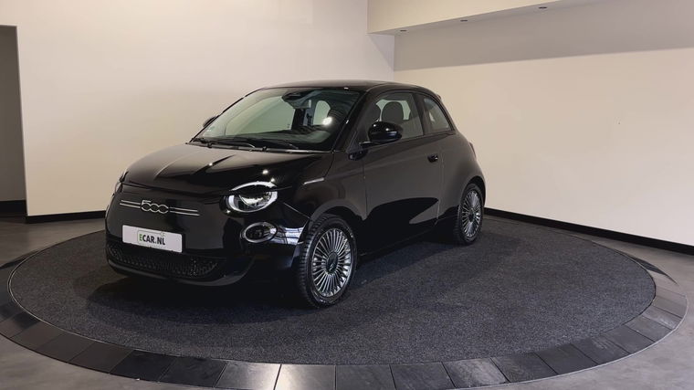 Fiat 500E