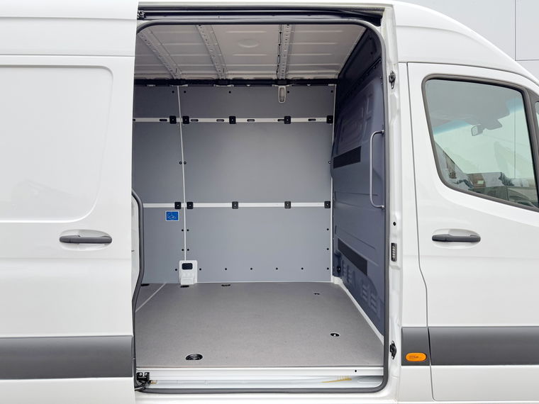 Mercedes-Benz eSprinter