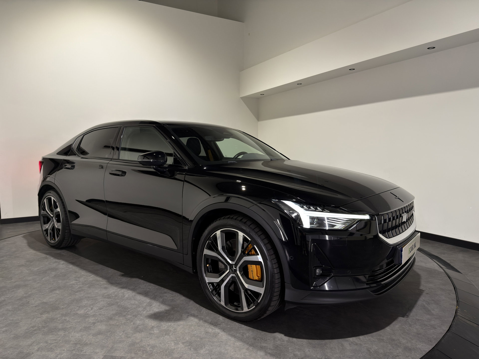 Foto van Polestar 2