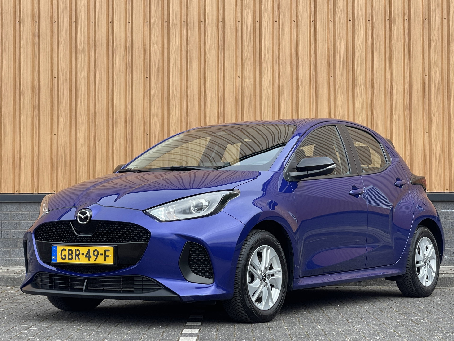 Foto van Mazda 2 Hybrid