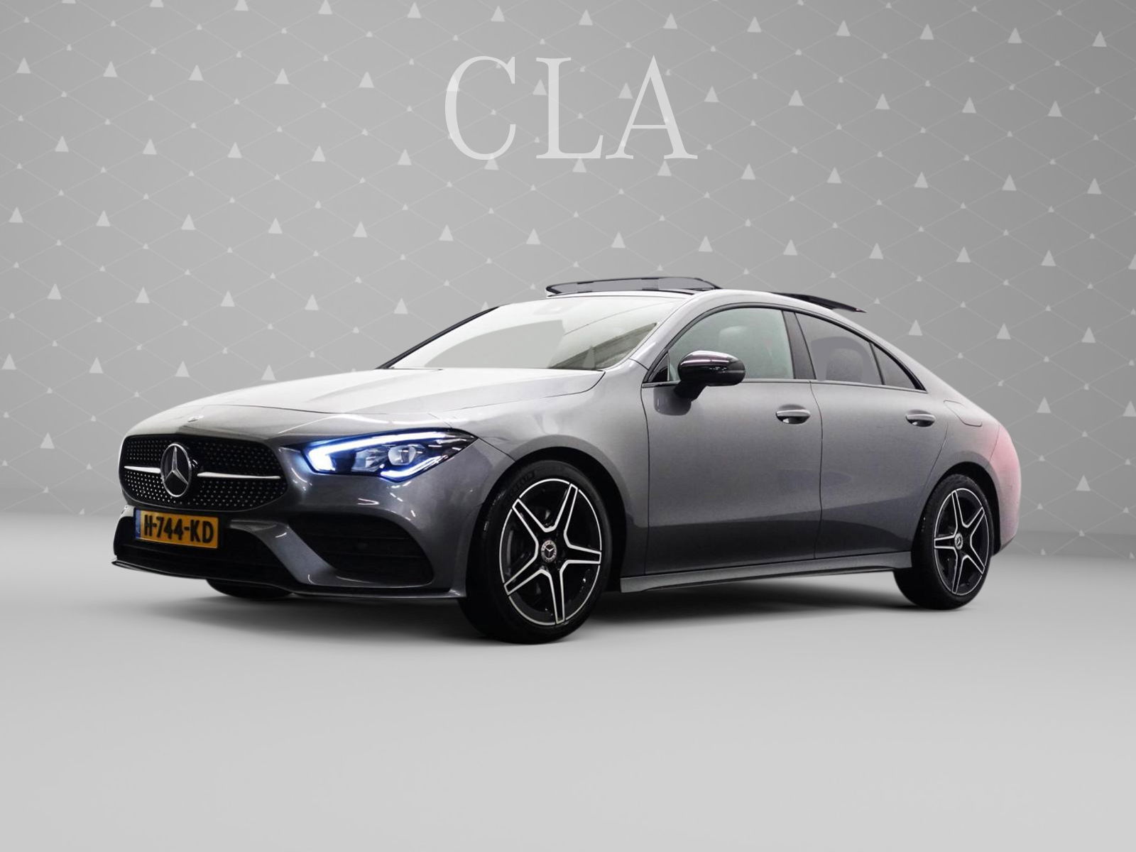 Foto van Mercedes-Benz CLA-Klasse