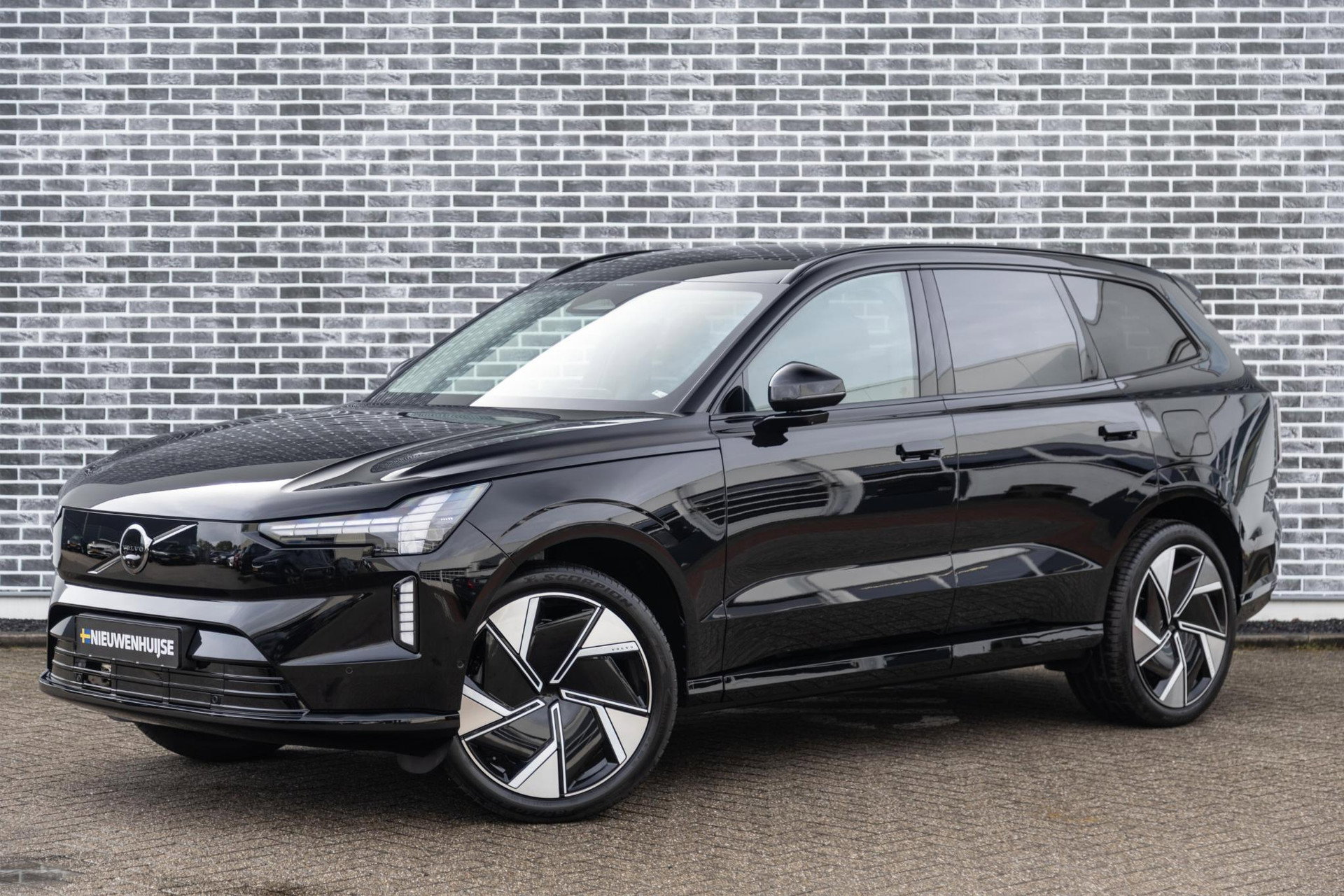 Foto van Volvo EX90