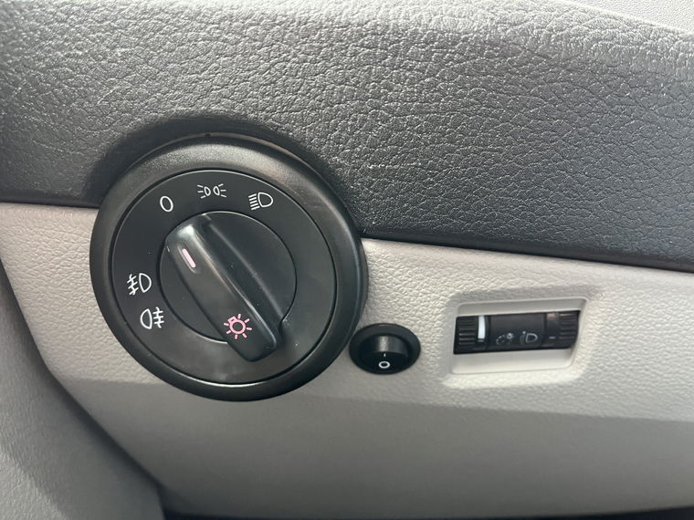 Volkswagen Transporter Kombi