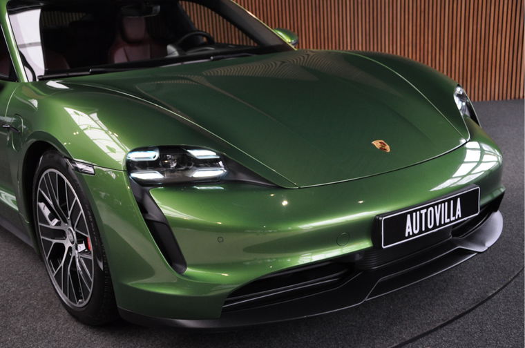 Porsche Taycan
