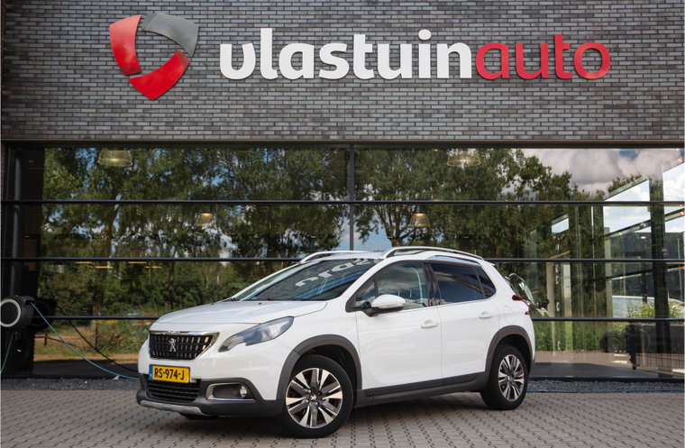 Peugeot 2008 foto 1
