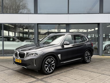 Foto van BMW iX3
